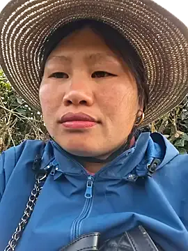 diamond-- on StripChat