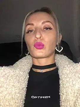 Diamond_Bunny_ on StripChat 