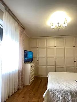 Dina0908 on StripChat