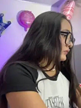 Diosa_lunar1 — Plug in my ass + spank 