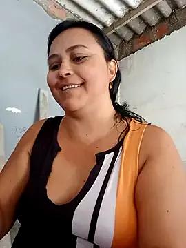 Freechat Dirty-Momm-Divorced-Hot on StripChat