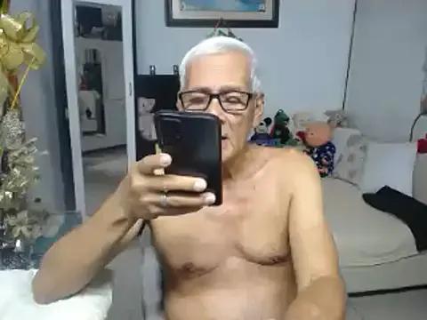 Dirtypiggmature on StripChat 