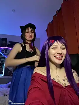 Dooubletroublee on StripChat