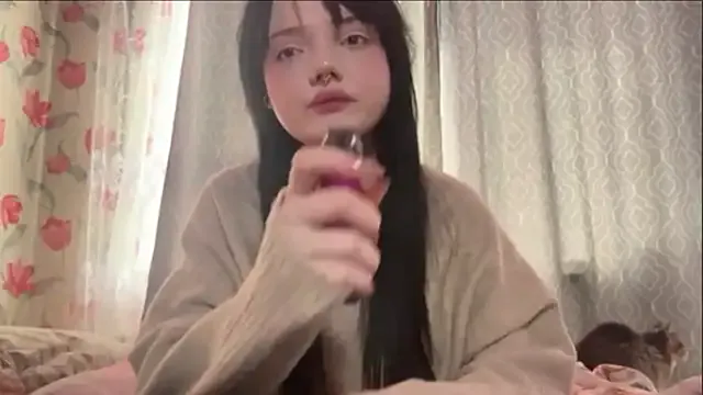 DorathyScaggs — Air kiss