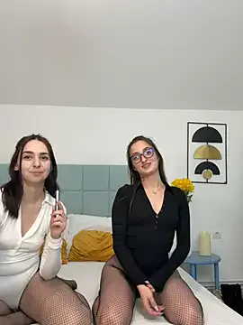 DoublleChocollate — Full naked (complet dezbracata )