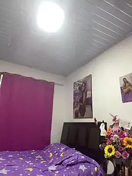 Dulcepasion26 on StripChat