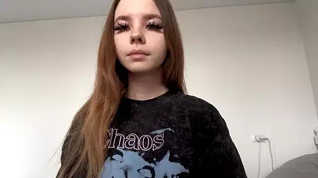 EhtelBiondi from StripChat