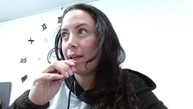 ElaMurray02 — Freechat on StripChat