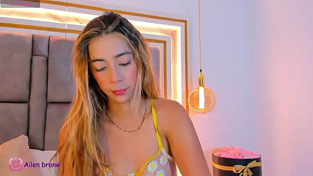 elianabrown — FUCK MY ASS HONEY