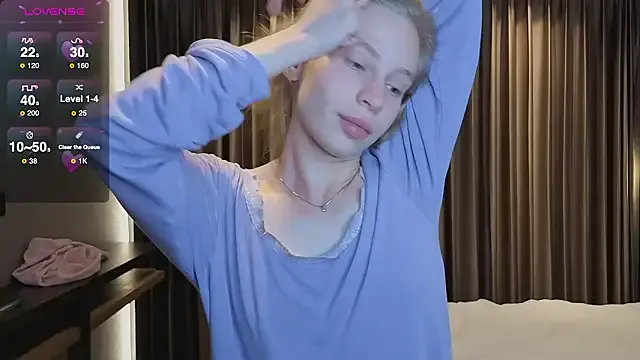 Elis_Fox — COWGIRL ON PILLOW!