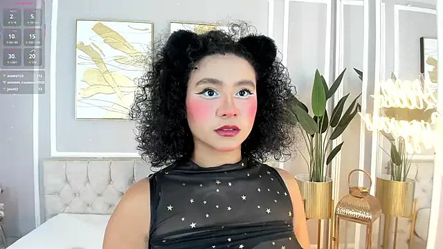 ellette__ on StripChat 