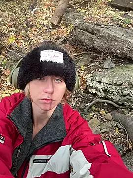 EllieELf from StripChat