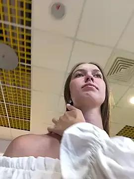 ElliRose on StripChat 