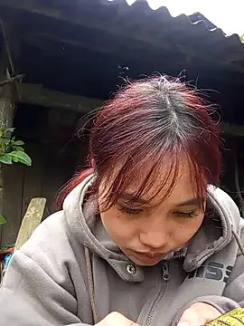 EllyBaby20 on StripChat 