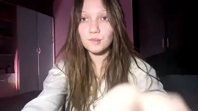 EmiIyKitty — dance