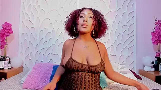 Emmadancer on StripChat 