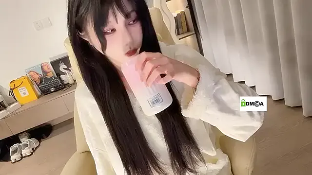 Eva-009 on StripChat