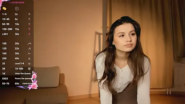 EvonTracey — Masturbate + fingers inside