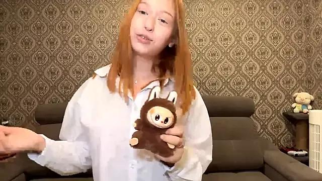 FieryAmelia on StripChat