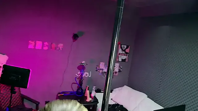 Fluffy_Cloude — lush inside pussy+2 min control toy