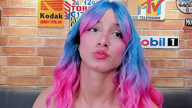 foxy_sharlotte — fuck my ass atm