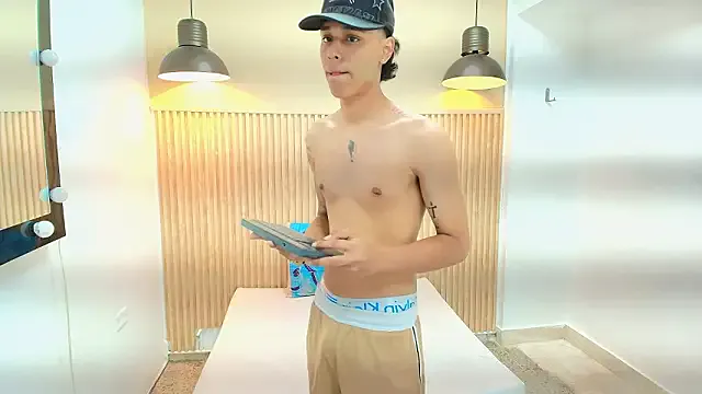 Frayhot777 — second round 