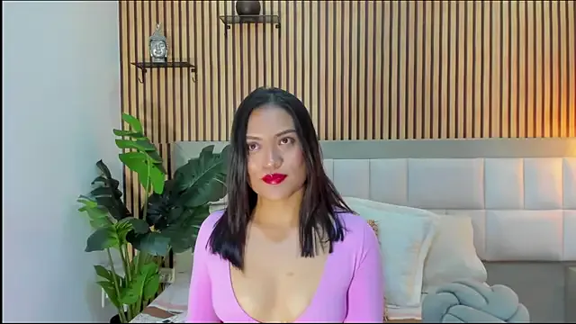 Georgia_Vega — play with my nipples close-up!