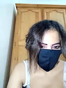 ghadiraa — Freechat on StripChat