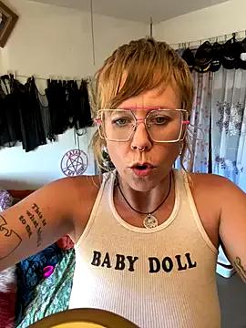 goodgirlbabydoll on StripChat