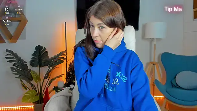 Hailey_Green on StripChat