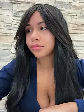 HaileyDiana —  PINCH MY NIPPLES