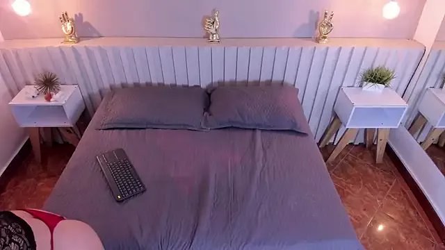 HannahToons on StripChat 