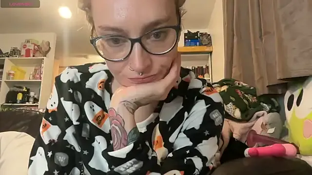 harleyblair on StripChat