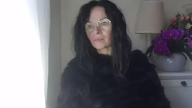 Slutty HelenLuxx wants you to fuck her body now HelenLuxx from StripChat