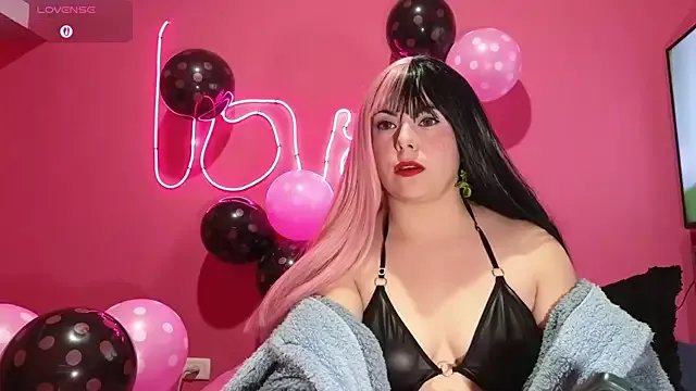 HollowLady_01 on StripChat 