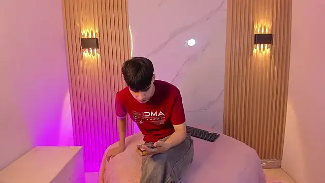 IamJuanJoc — FINGERING ASS IN DOGGY