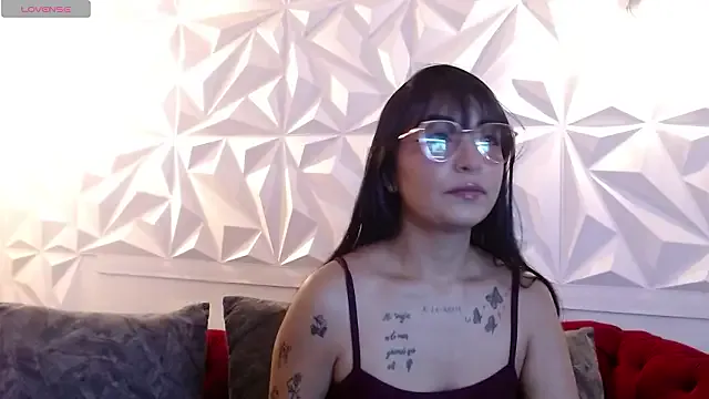 idk_24_ — Freechat on StripChat