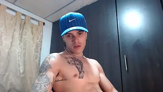 imsammytop — play with me, get me the milk