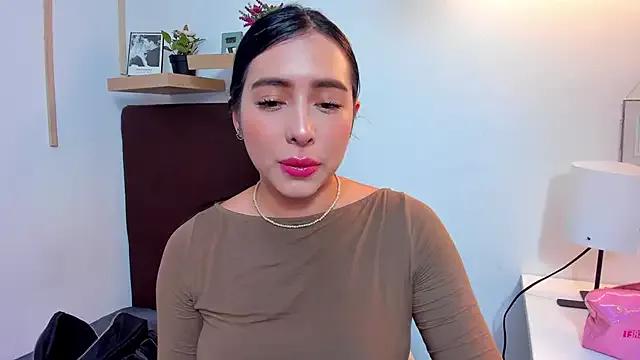 isabella_jade on StripChat 