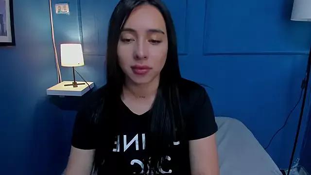 isabella_jade on StripChat 
