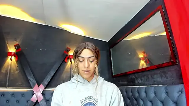Isabella_stanford2 — ready for star fun