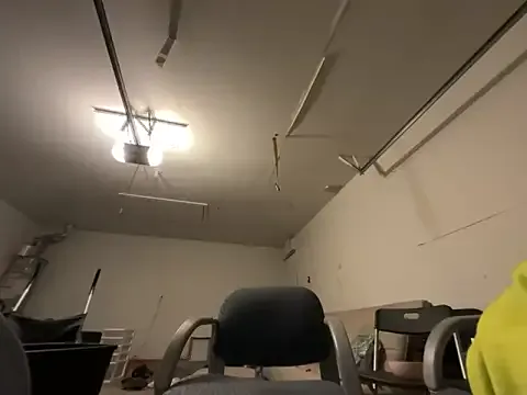 ItsForeignbabe on StripChat