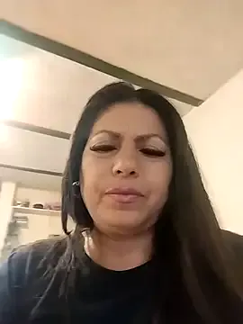 Jacki0128 — Show tits