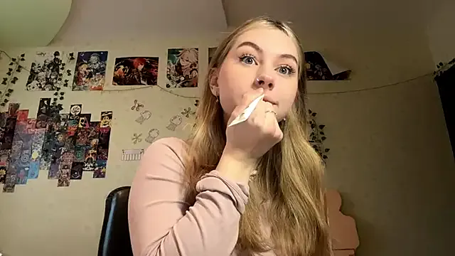 JanelBray on StripChat