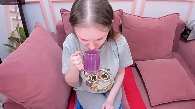 JannaVerdi_ on StripChat 