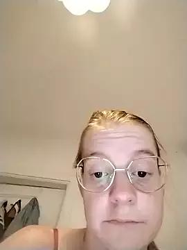 jannis1992 on StripChat 