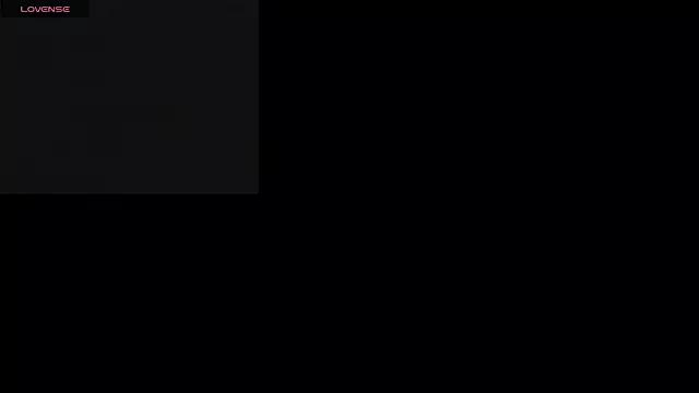 Jassi_Does on StripChat 