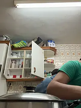 Jaykel_a — Flash desnuda en la calle