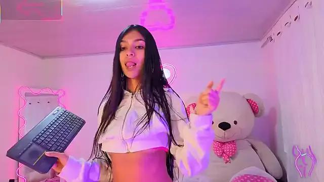 Jazmin_tay on StripChat