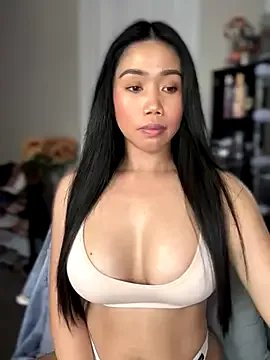 JazzieXo on StripChat 